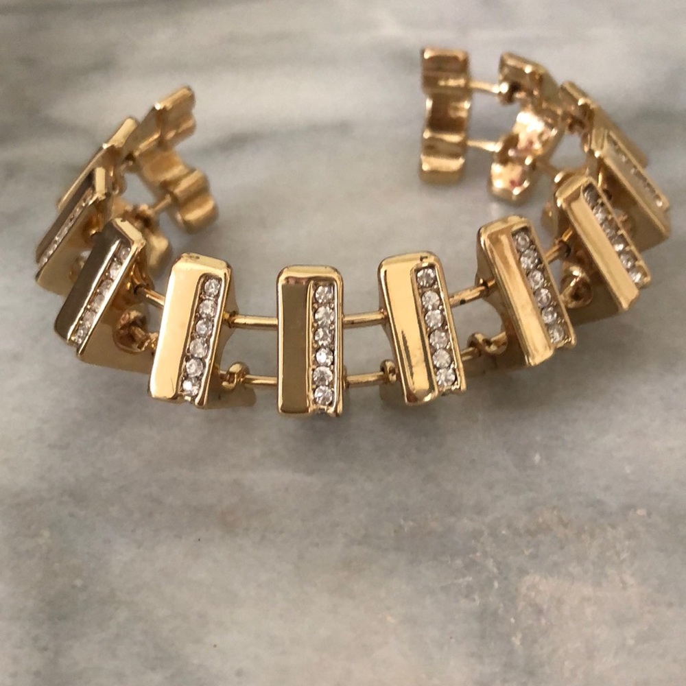 BCBG Gold and Diamond Bracelet (Costume Jewelry)